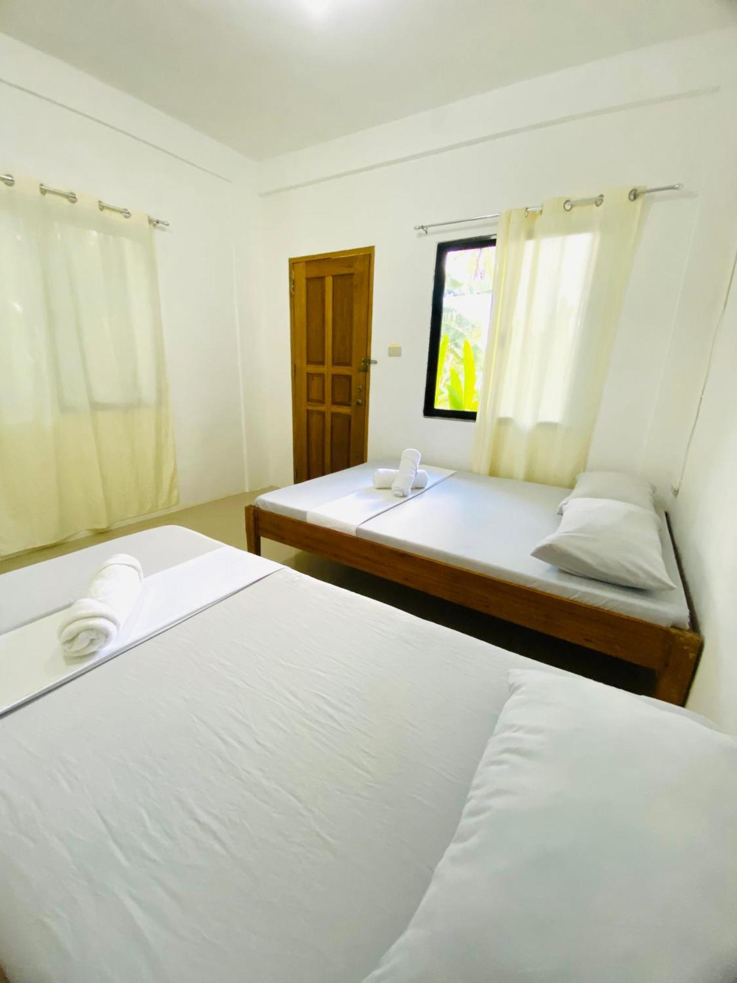 Reddot Guest House General Luna  Exteriér fotografie