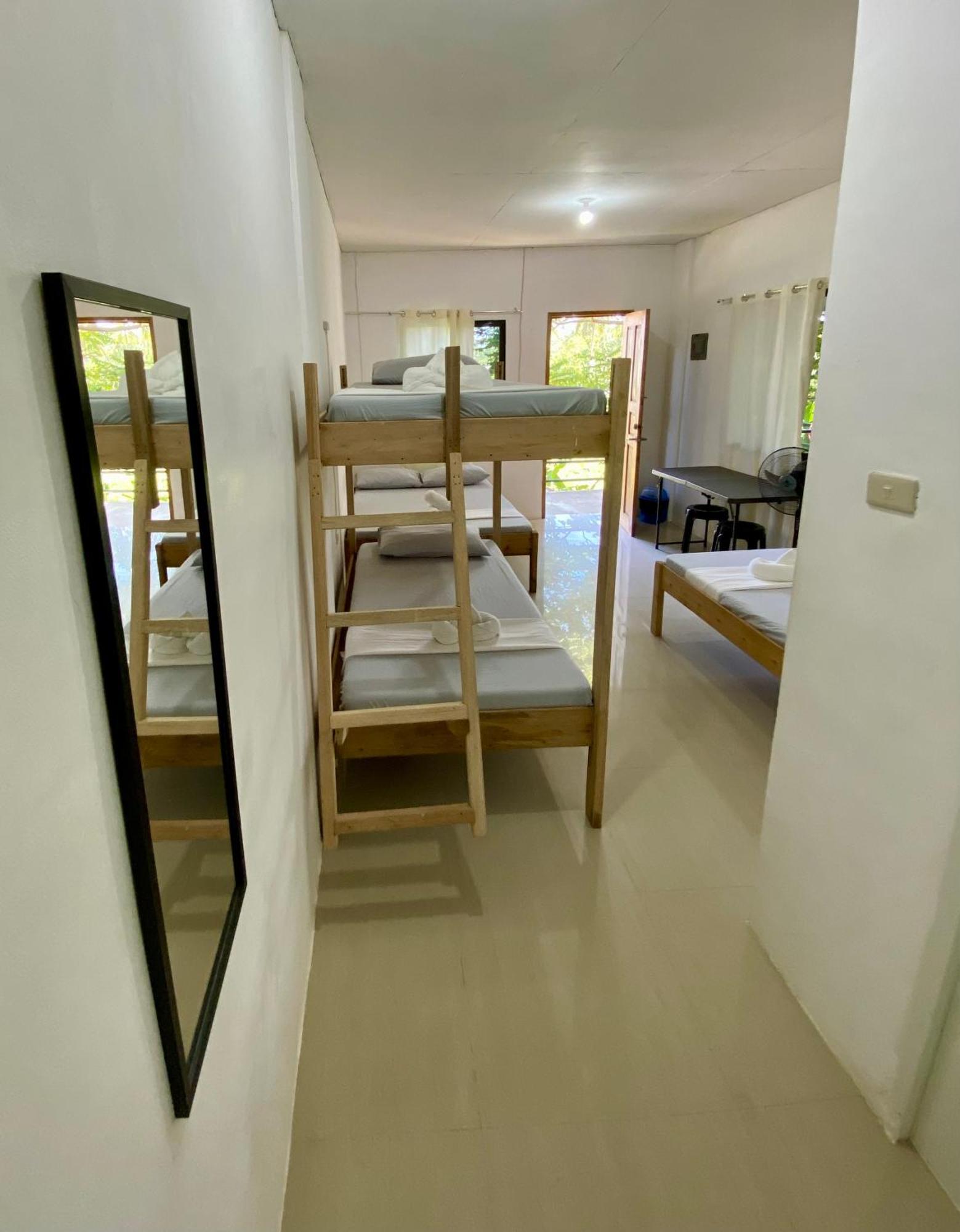 Reddot Guest House General Luna  Exteriér fotografie